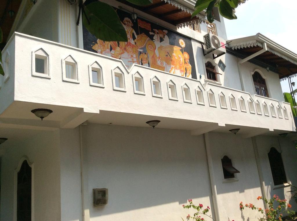 Tiny Royal Palace Unawatuna Buitenkant foto